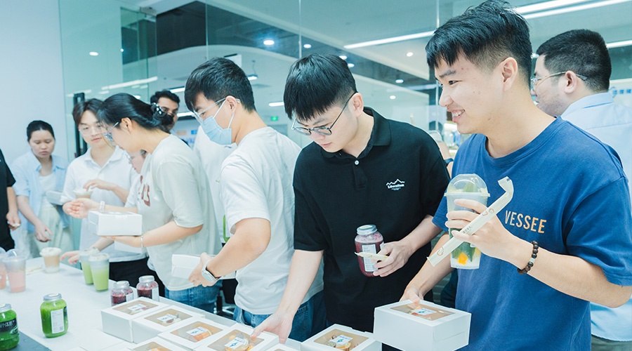 同心筑梦 粽香传情——XPJ储能入职周年庆典暨端午活动圆满举行