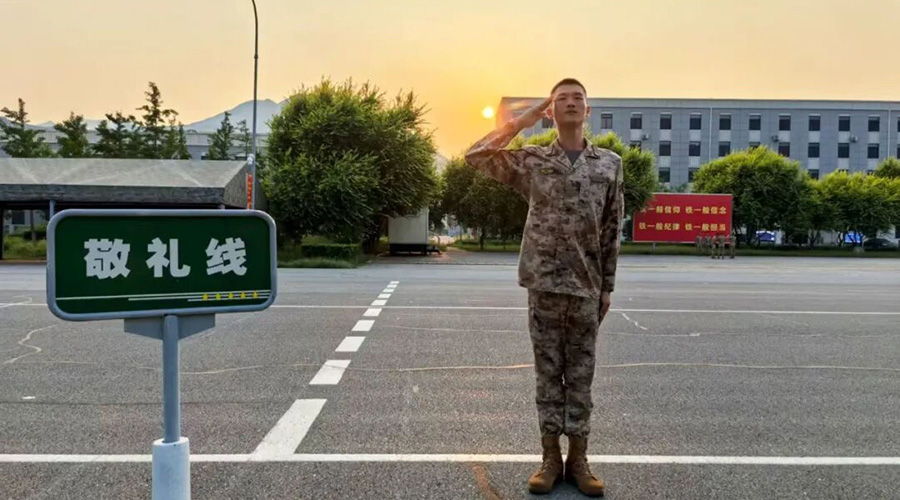 阅兵背后的故事：用军人底色书写“星榜样”风采